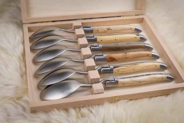 GRANDESCUILLERESMAINBOIS