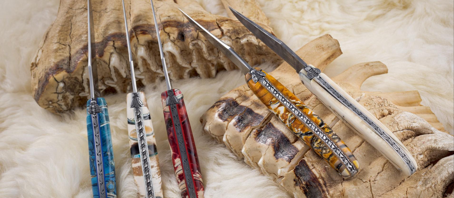 Contact & Localisation